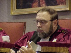 YVESMvc-390x.jpg